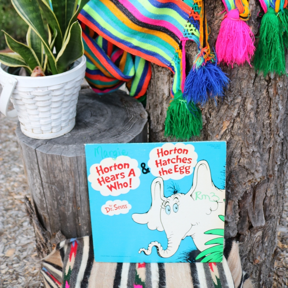 VINTAGE Horton Hears a Who! Horton Hatches the Egg VINYL RECORD Book Nostalgia - Picture 6 of 6